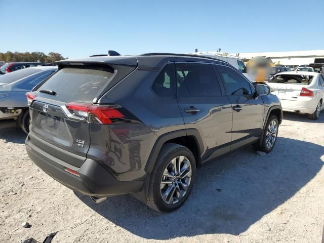 2024 Toyota Rav4 XLE Premium