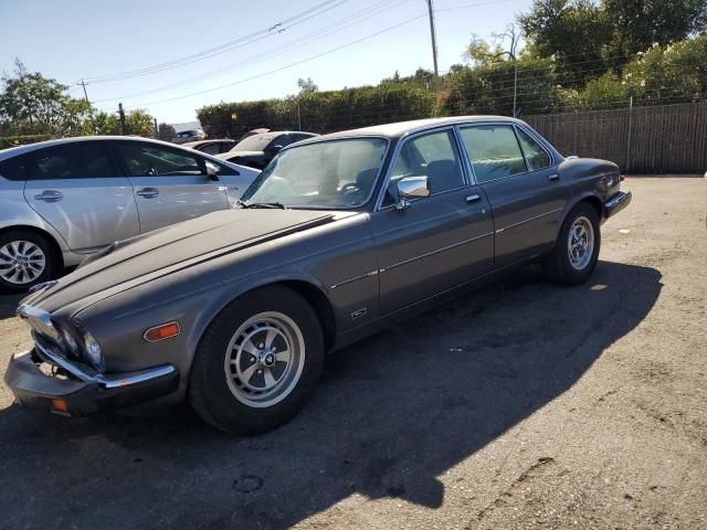 1985 Jaguar XJ6