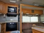 2005 Ford Econoline E450 Super Duty Cutaway Van