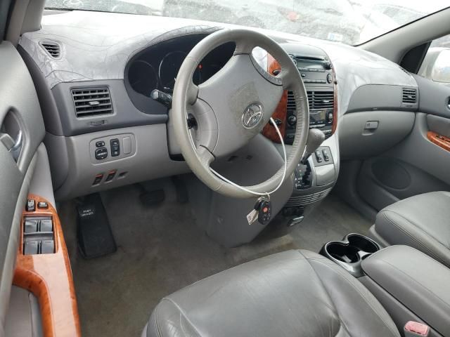 2006 Toyota Sienna XLE