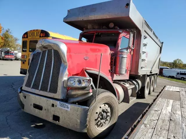 2021 Peterbilt 389