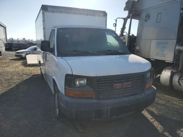 2011 GMC Savana Cutaway G3500