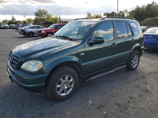 2000 Mercedes-Benz ML 320