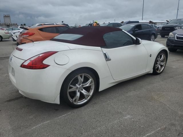 2012 Nissan 370Z Base