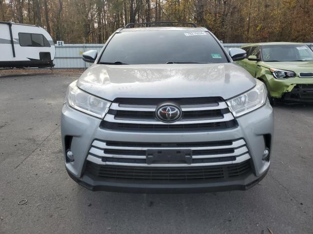 2018 Toyota Highlander SE