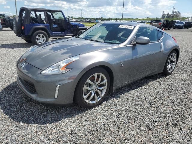 2014 Nissan 370Z Base