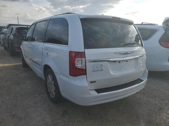 2016 Chrysler Town & Country Touring