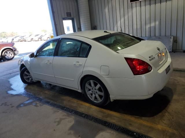 2005 Nissan Maxima SE