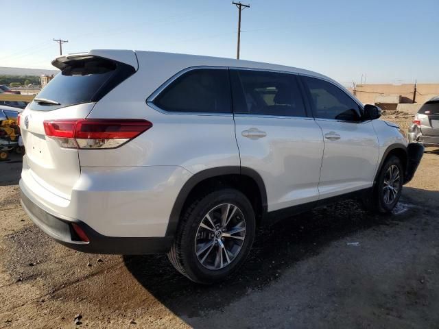 2019 Toyota Highlander LE