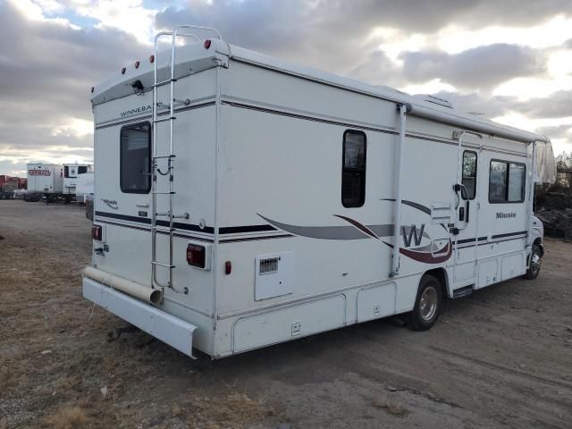 2004 Ford Econoline E450 Super Duty Cutaway Van