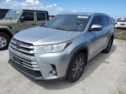 Flood-damaged cars for sale at auction: 2017 Toyota Highlander SE