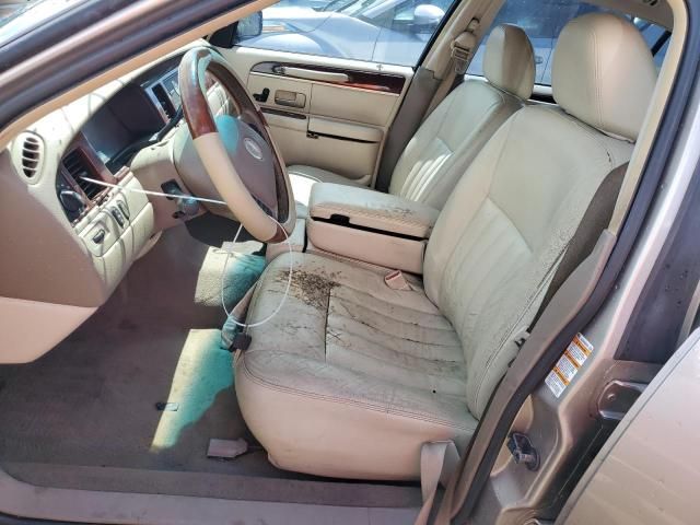 2003 Lincoln Town Car Executive