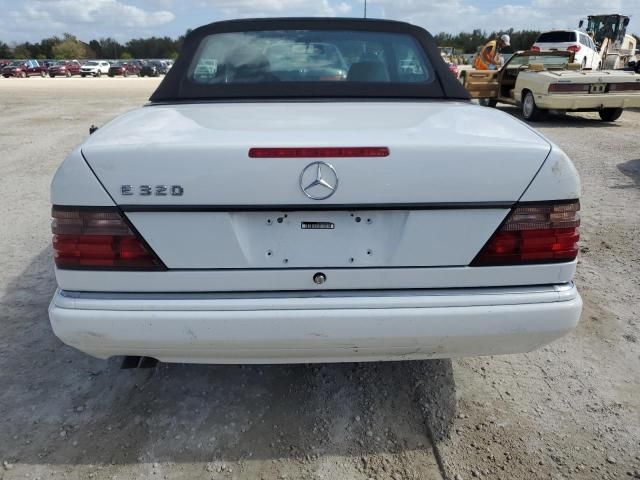 1995 Mercedes-Benz E 320