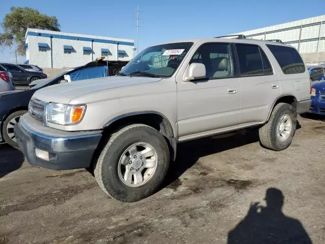 2000 Toyota 4runner SR5