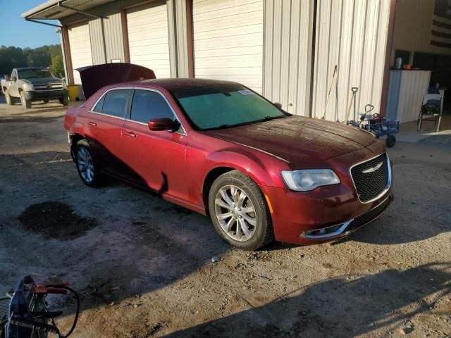 2018 Chrysler 300 Touring