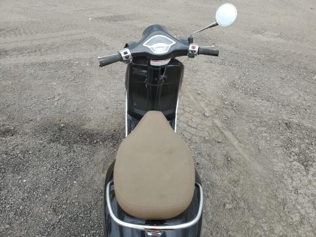 2020 Piaggio Scooter