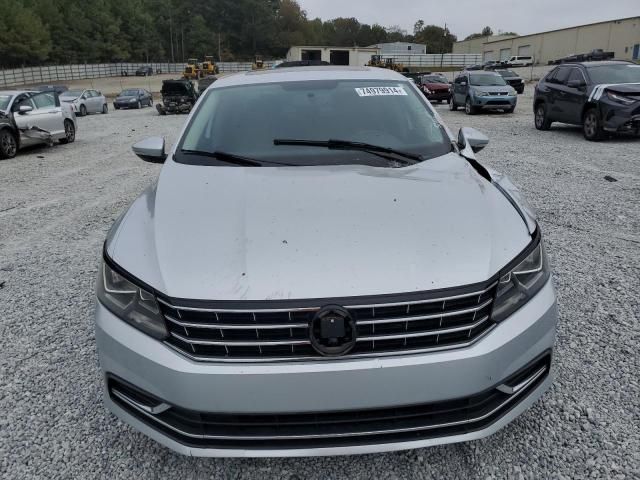 2016 Volkswagen Passat SE