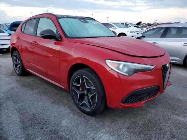 2020 Alfa Romeo Stelvio TI