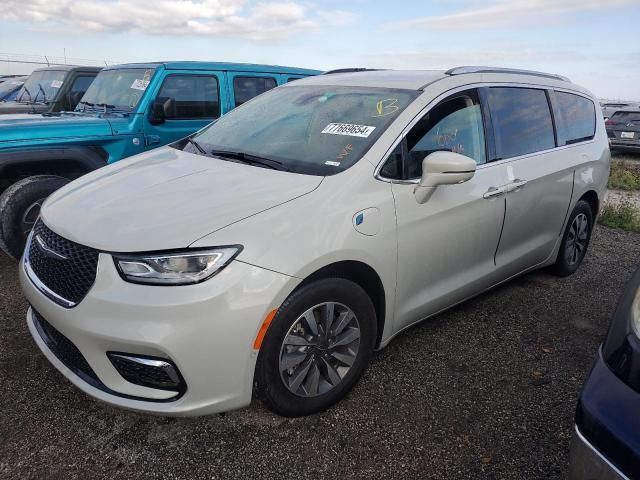 2021 Chrysler Pacifica Hybrid Touring L