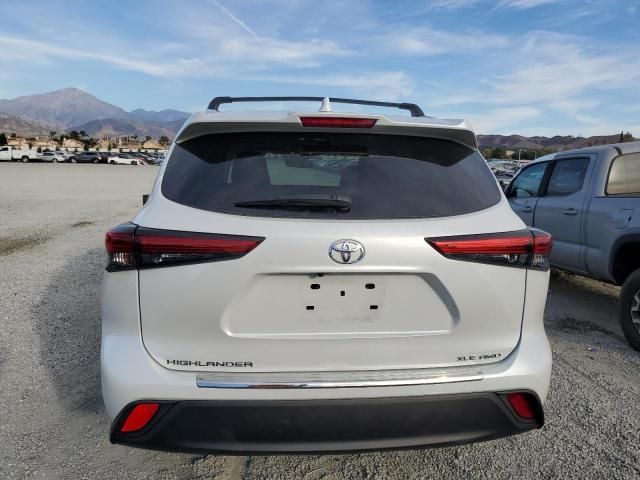 2022 Toyota Highlander XLE