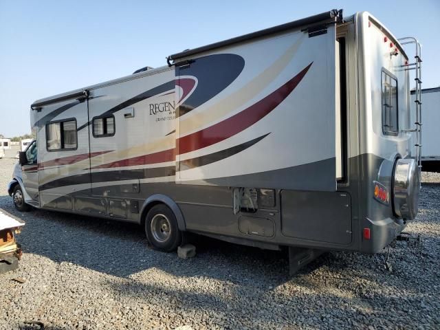 2009 Ford Econoline E450 Super Duty Cutaway Van