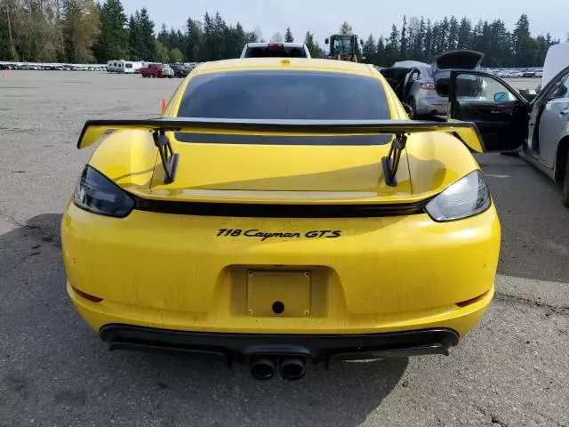 2018 Porsche Cayman S