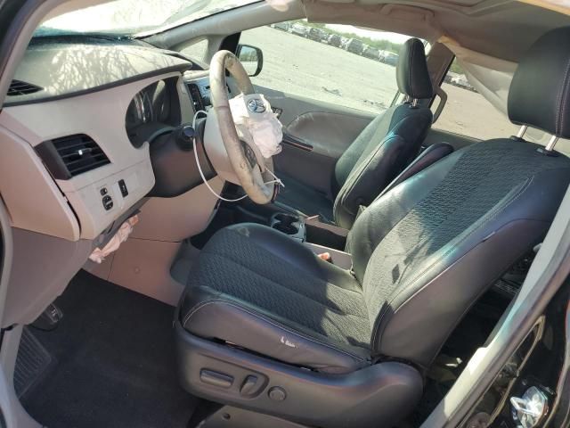 2012 Toyota Sienna Sport