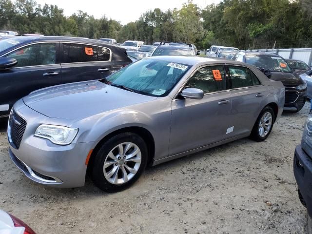 2016 Chrysler 300 Limited