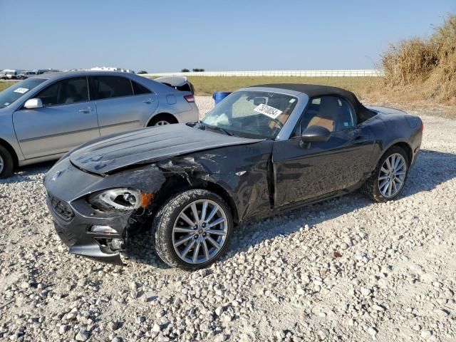 2018 Fiat 124 Spider Classica