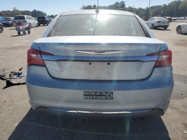 2014 Chrysler 200 LX