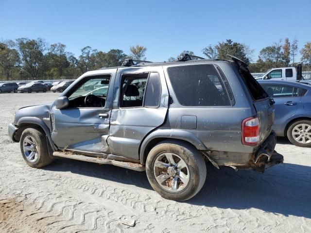 2004 Nissan Pathfinder LE