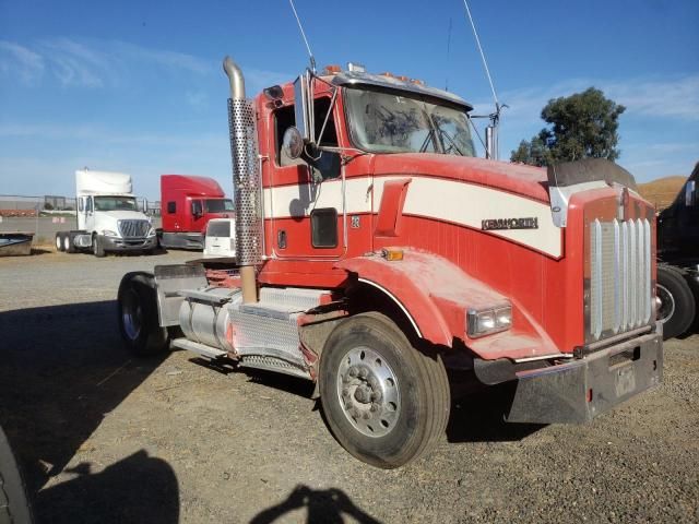 2013 Kenworth Construction T800