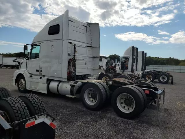 2017 Volvo VN VNL