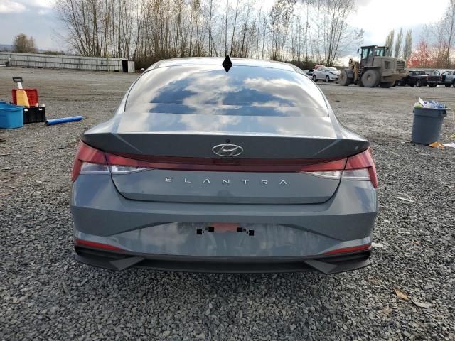 2021 Hyundai Elantra SE