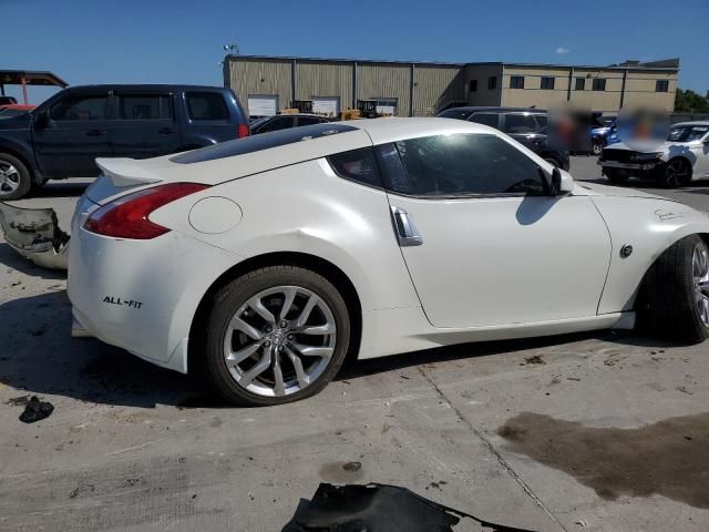 2014 Nissan 370Z Base