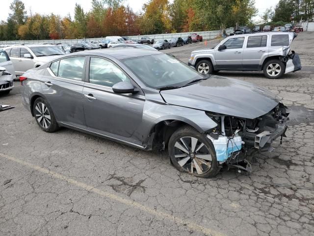 2022 Nissan Altima SV