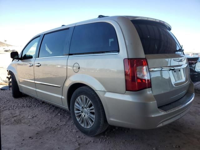 2015 Chrysler Town & Country Limited Platinum