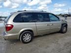 2005 Chrysler Town & Country Touring