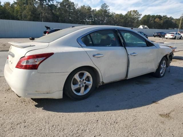 2010 Nissan Maxima S