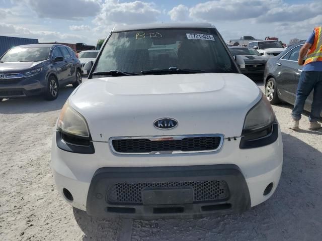 2011 KIA Soul +