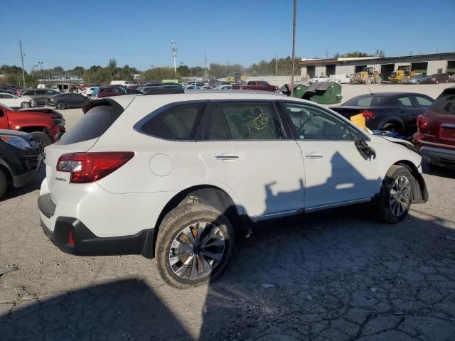 2018 Subaru Outback Touring