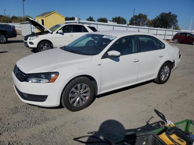 2014 Volkswagen Passat S