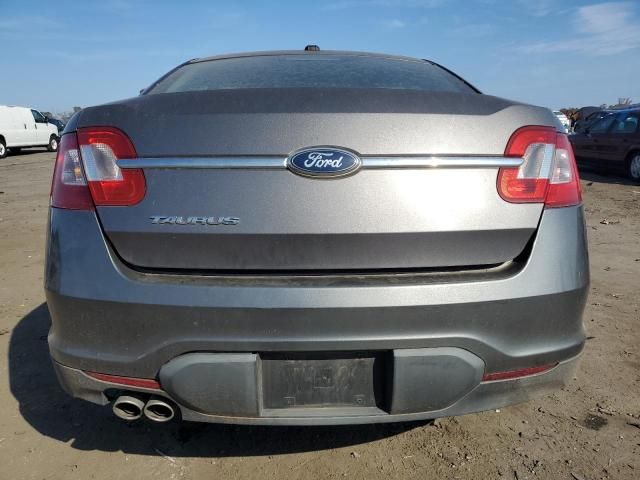 2011 Ford Taurus SE