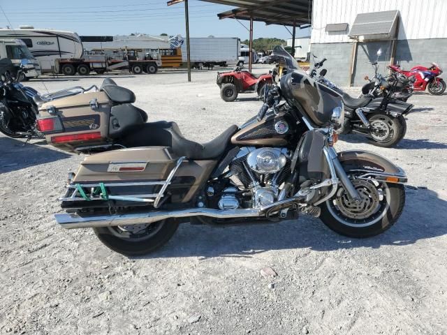 2004 Harley-Davidson Flhtcui