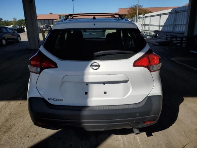 2019 Nissan Kicks S