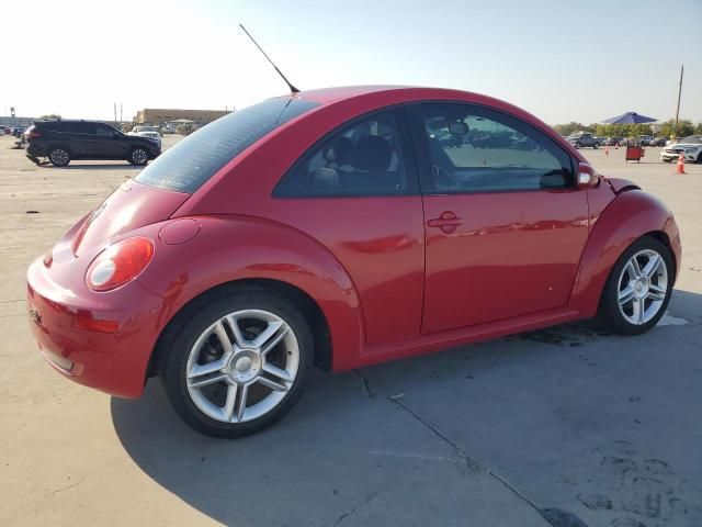 2010 Volkswagen New Beetle