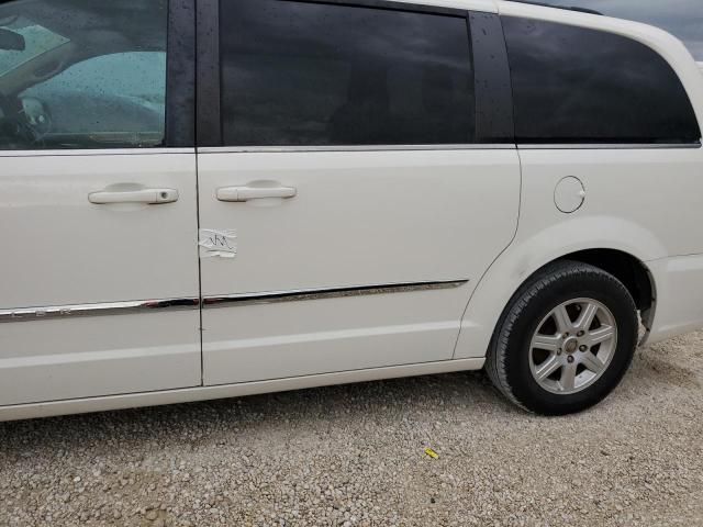 2012 Chrysler Town & Country Touring