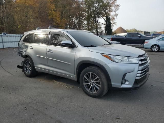 2018 Toyota Highlander SE