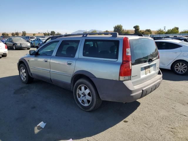 2004 Volvo XC70