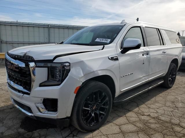 2022 GMC Yukon XL K1500 SLT